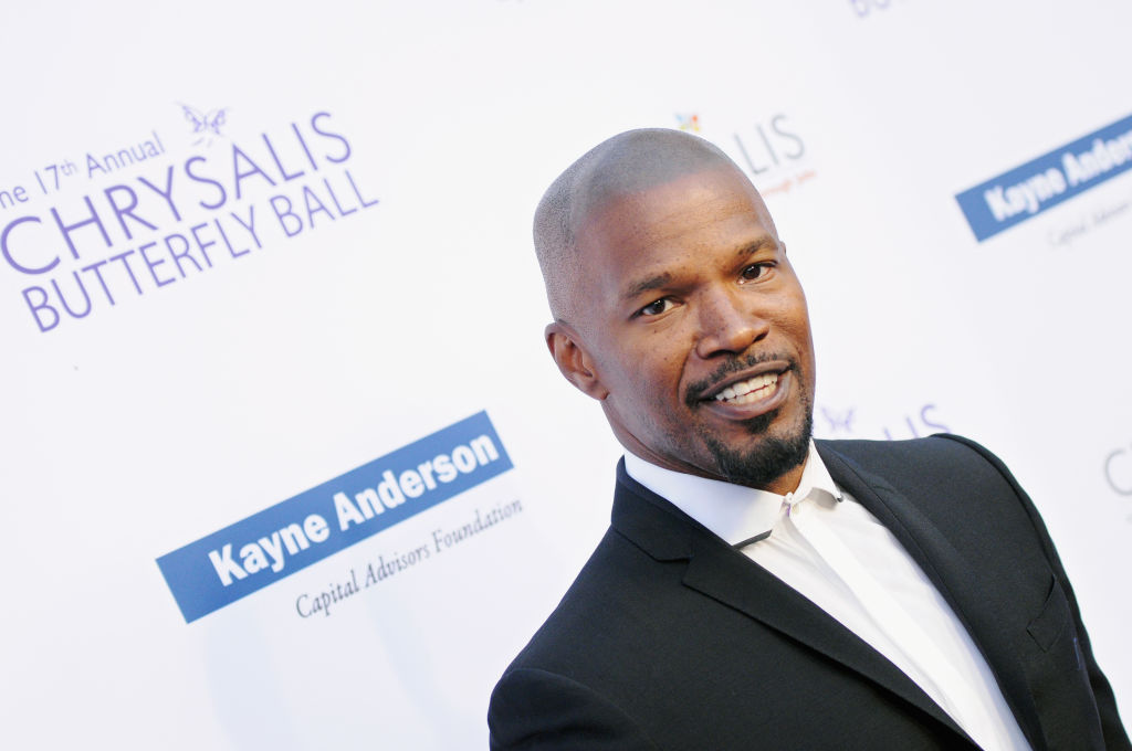 Acusa Al Actor Jamie Foxx De Golpearla En La Cara Con Su Órgano ...