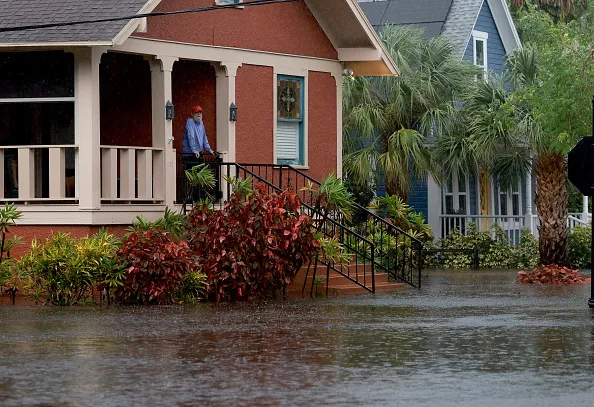 Hurricane Idalia Slams Into Florida's Gulf Coast