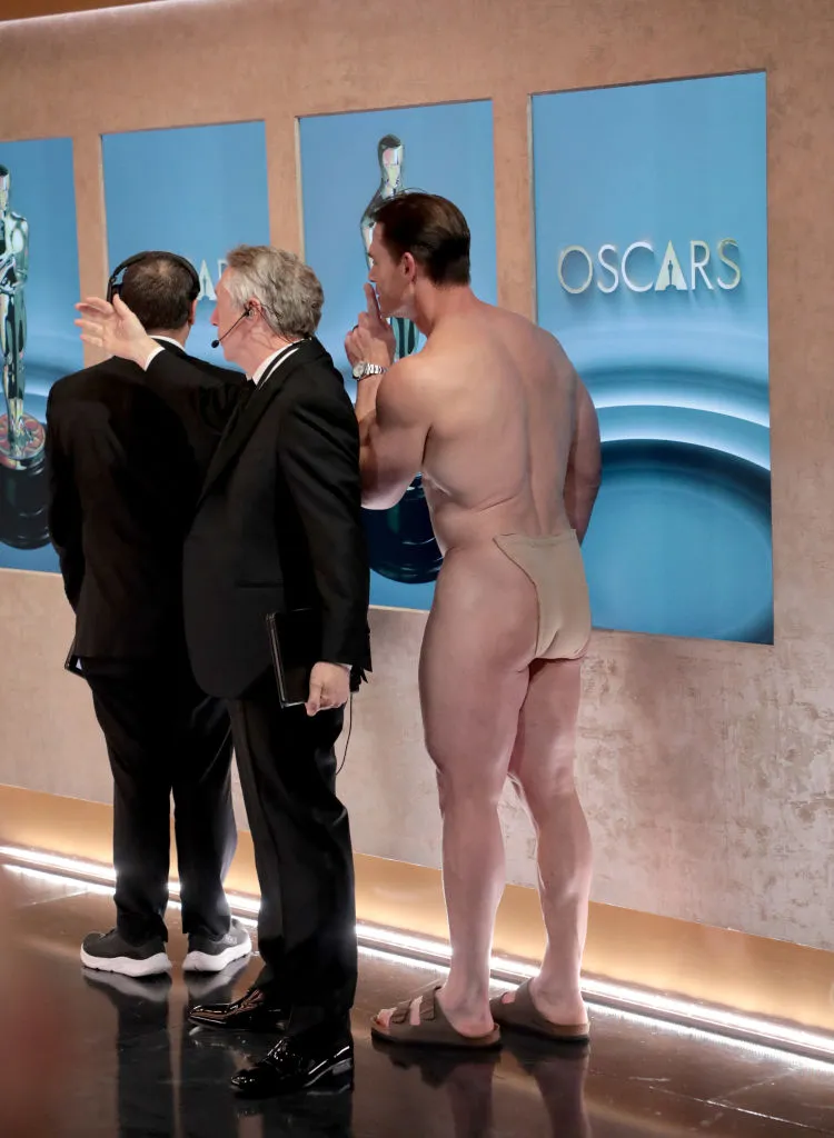 La Verdad Detrás Del Desnudo De John Cena En Los Oscars
